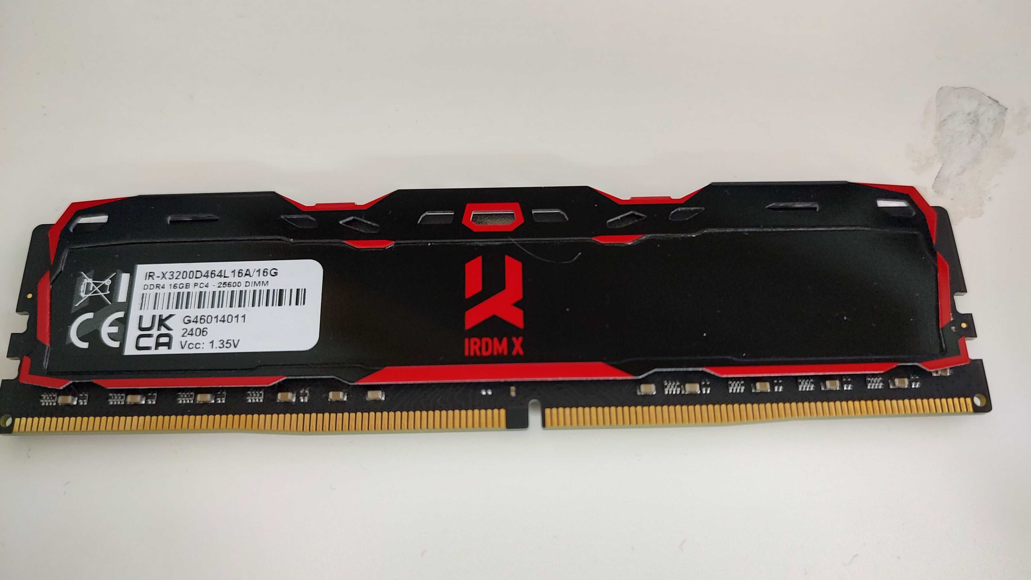 Pamięć RAM DDR4 GOODRAM 16GB (1x16GB) 3200MHz CL16 IRDM X Black
