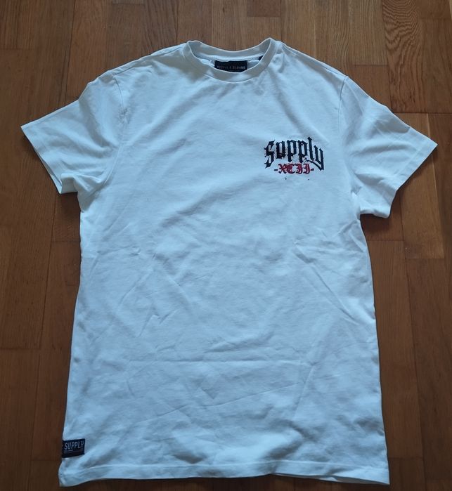 T-shirt da Supply Demand