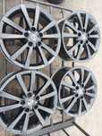 Alufelgi 17 5x114,3 Nissan Renault Dacia Czarne Montaż