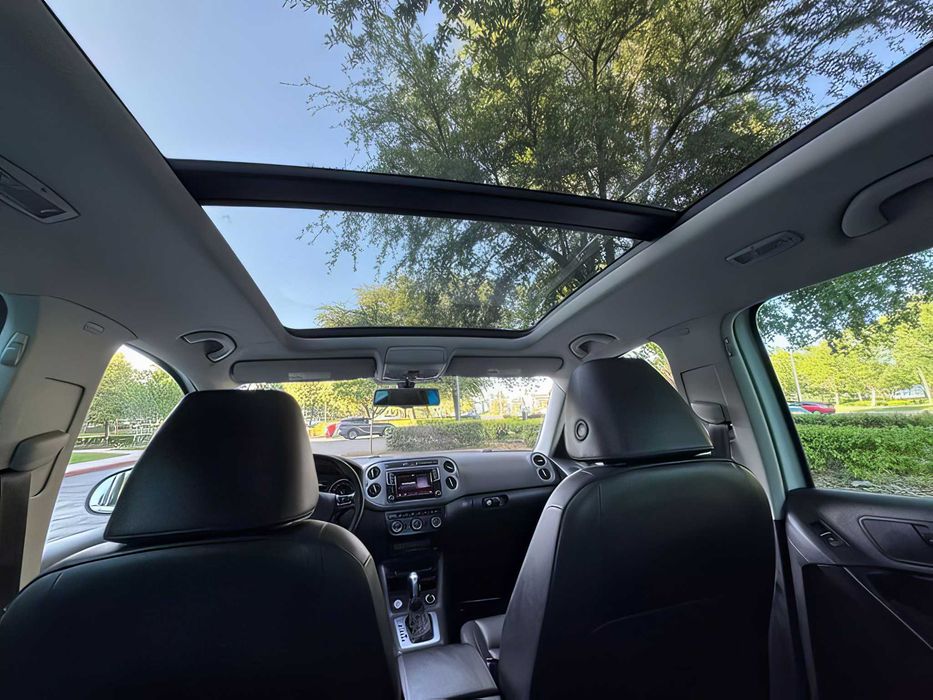 Volkswagen Tiguan      2017