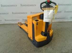 Wózek paletowy używany Jungheinrich EJE116 tylko 207 mth