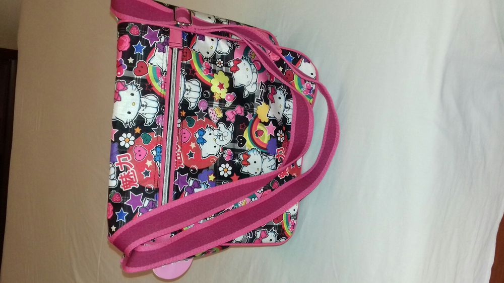 Mochila da hello kity original nova