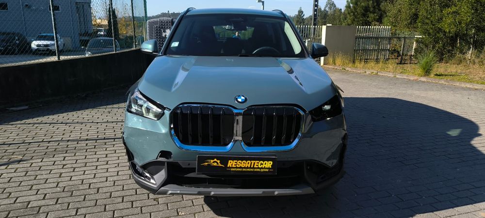 BMW X1 118 salvado