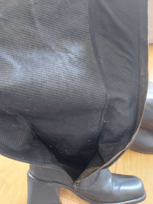 Bota cano alto,pele,preta -nr 36
