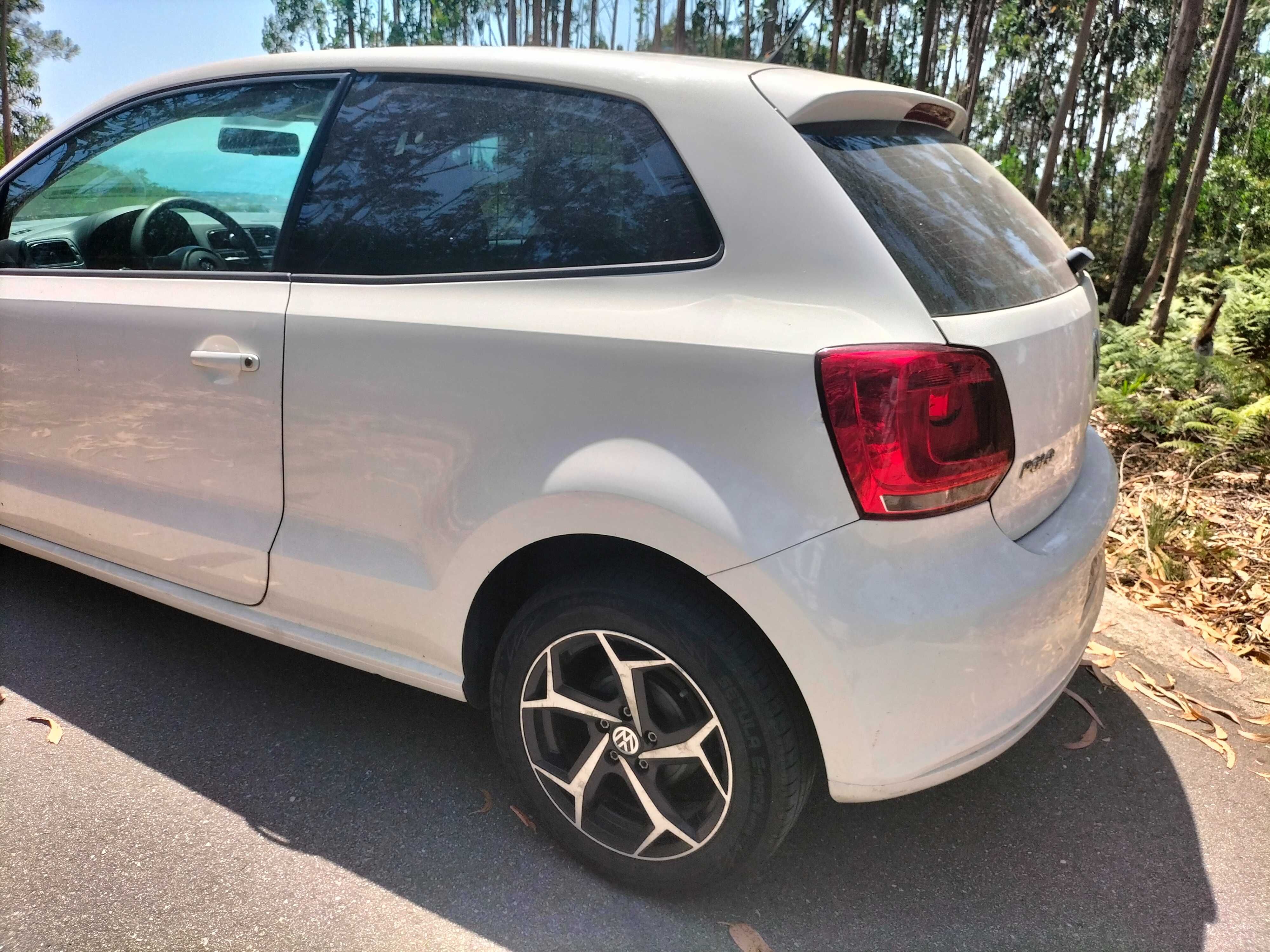 VW Polo comercial