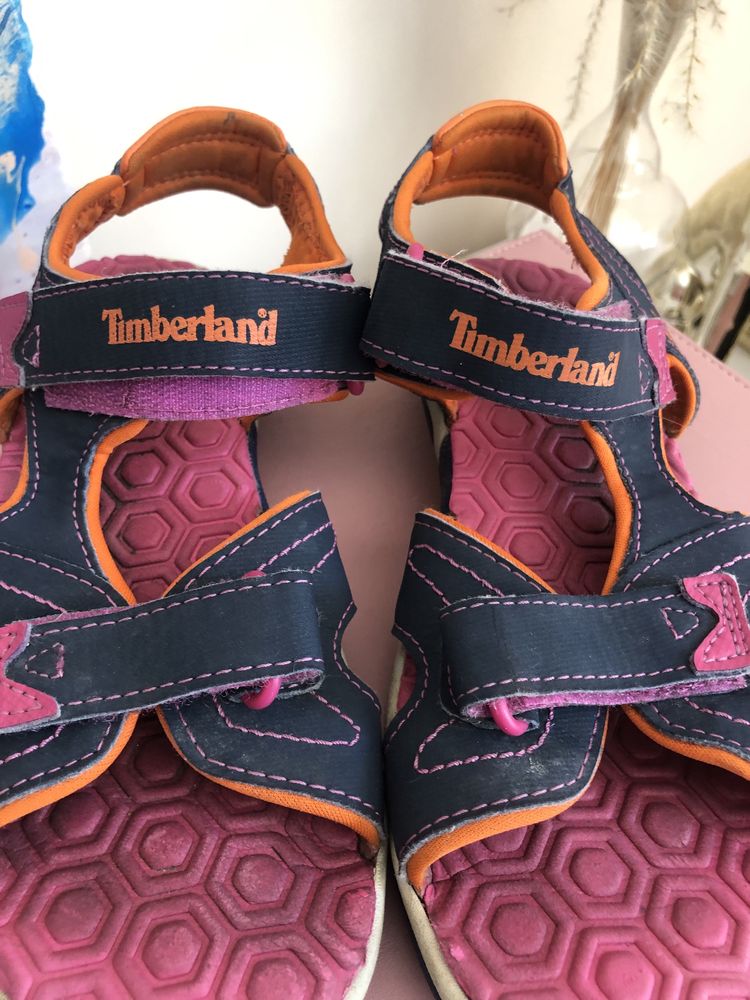 Sandały dziecięce Timberland 34 , regulowane rzepami , idealne .