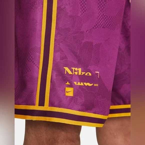 Nike Dri-FIT DNA Basketball Shorts (размер L)