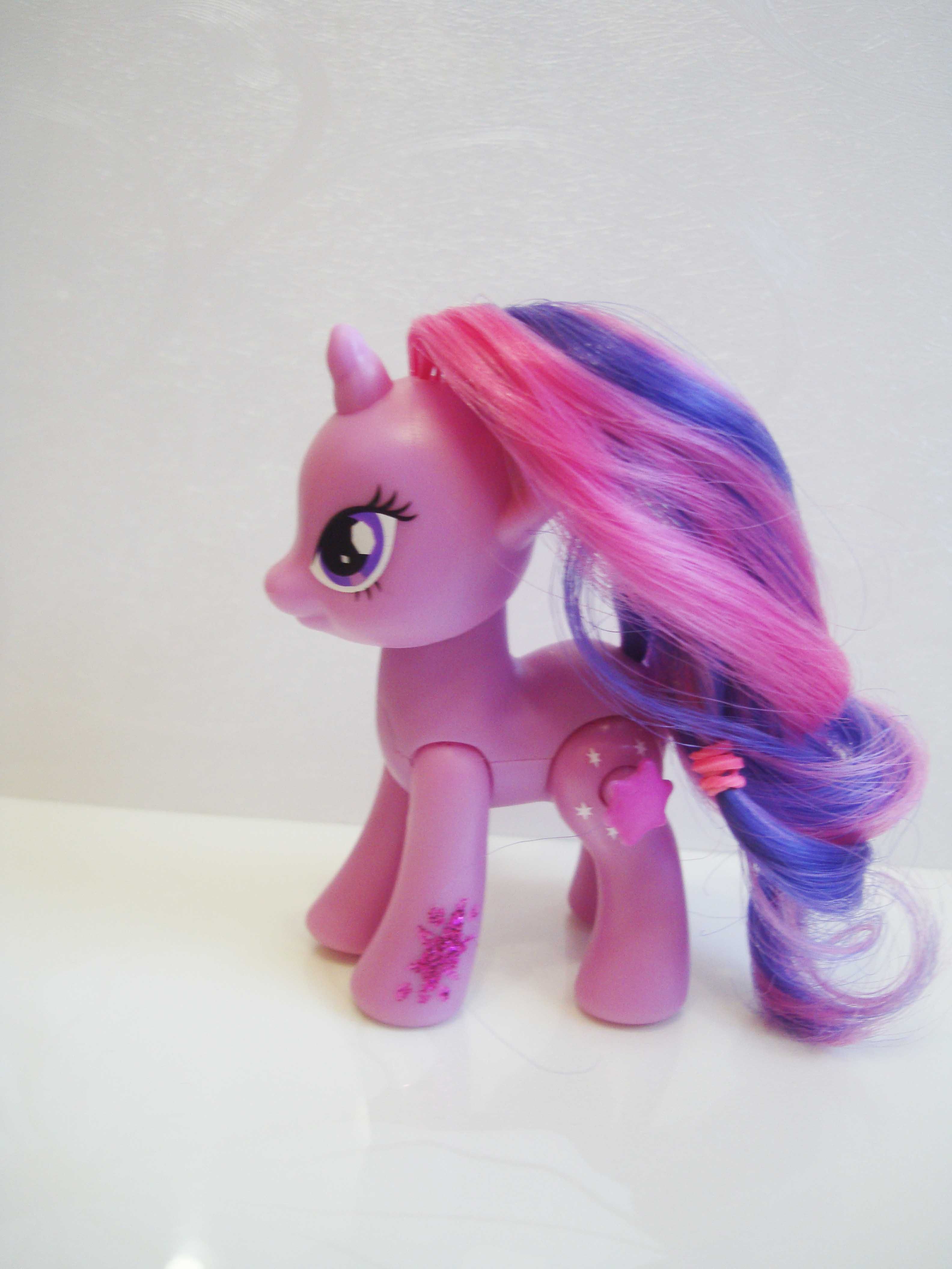 Пони My Little Pony Twilight Sparkle - Искорка двигающаяся
