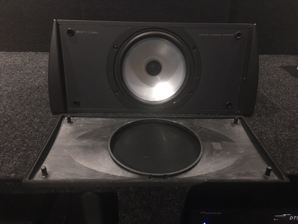 Coluna Central KEF Q Series 95c