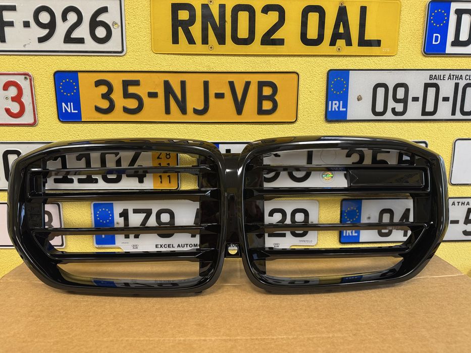 Решітка радіатора БМВ Х5 / BMW X5 G05 19-22 ніздрі в стилі X5M F95