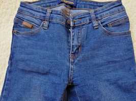 Spodnie jeansy damskie rozmiar XS marki Josephine