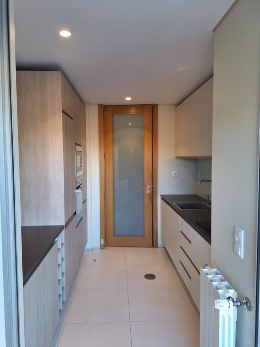 Vendo T2 junto ao Mercadona