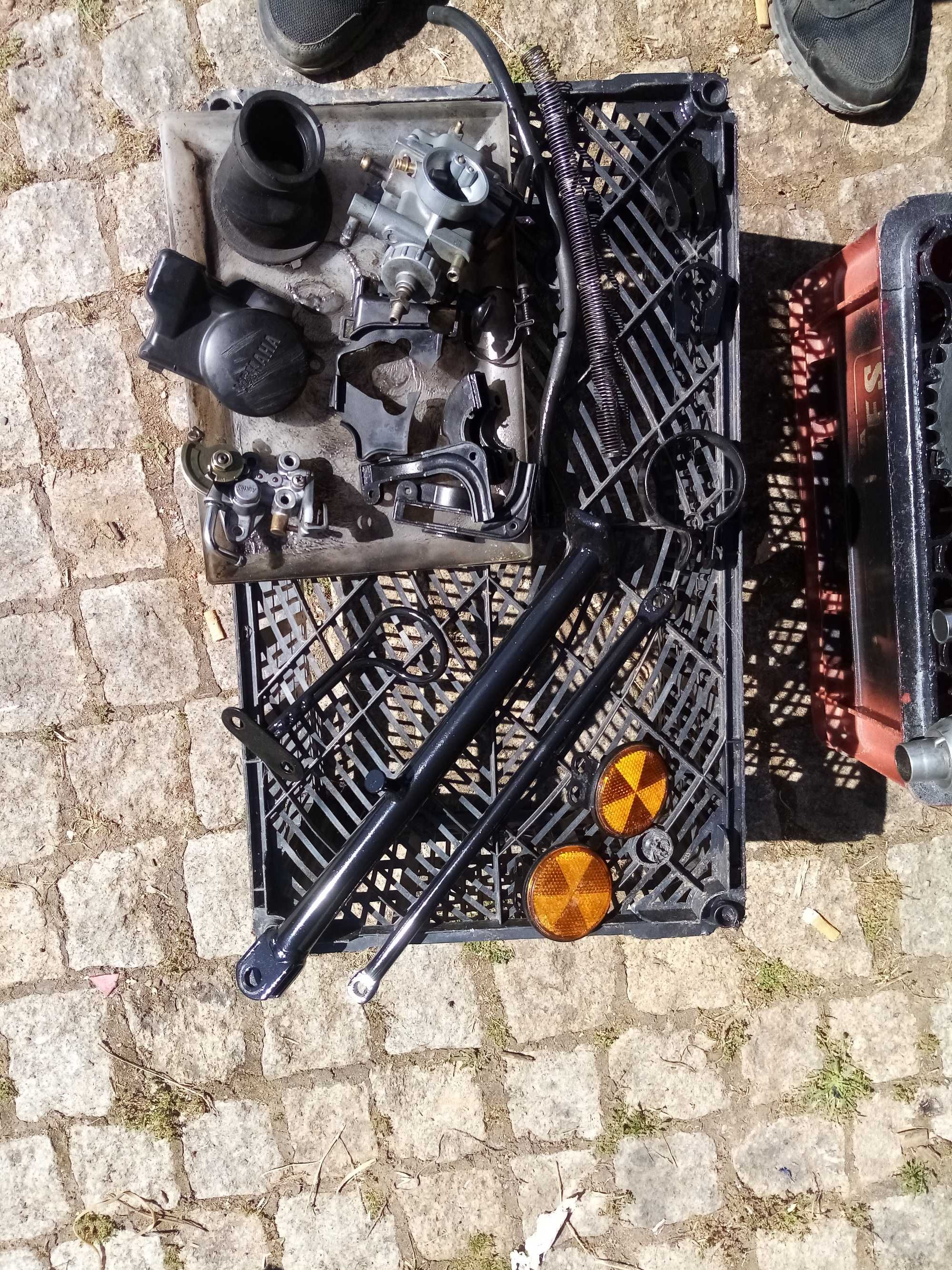 Material yamaha dt50