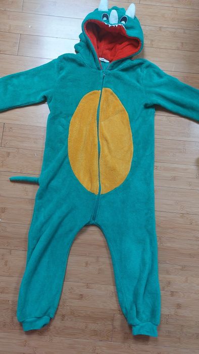 Piżama / strój / dinozaur r. 134/140