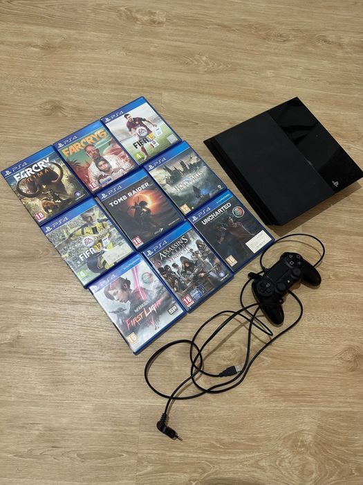 Ps4 com 9 jogos 1 comando