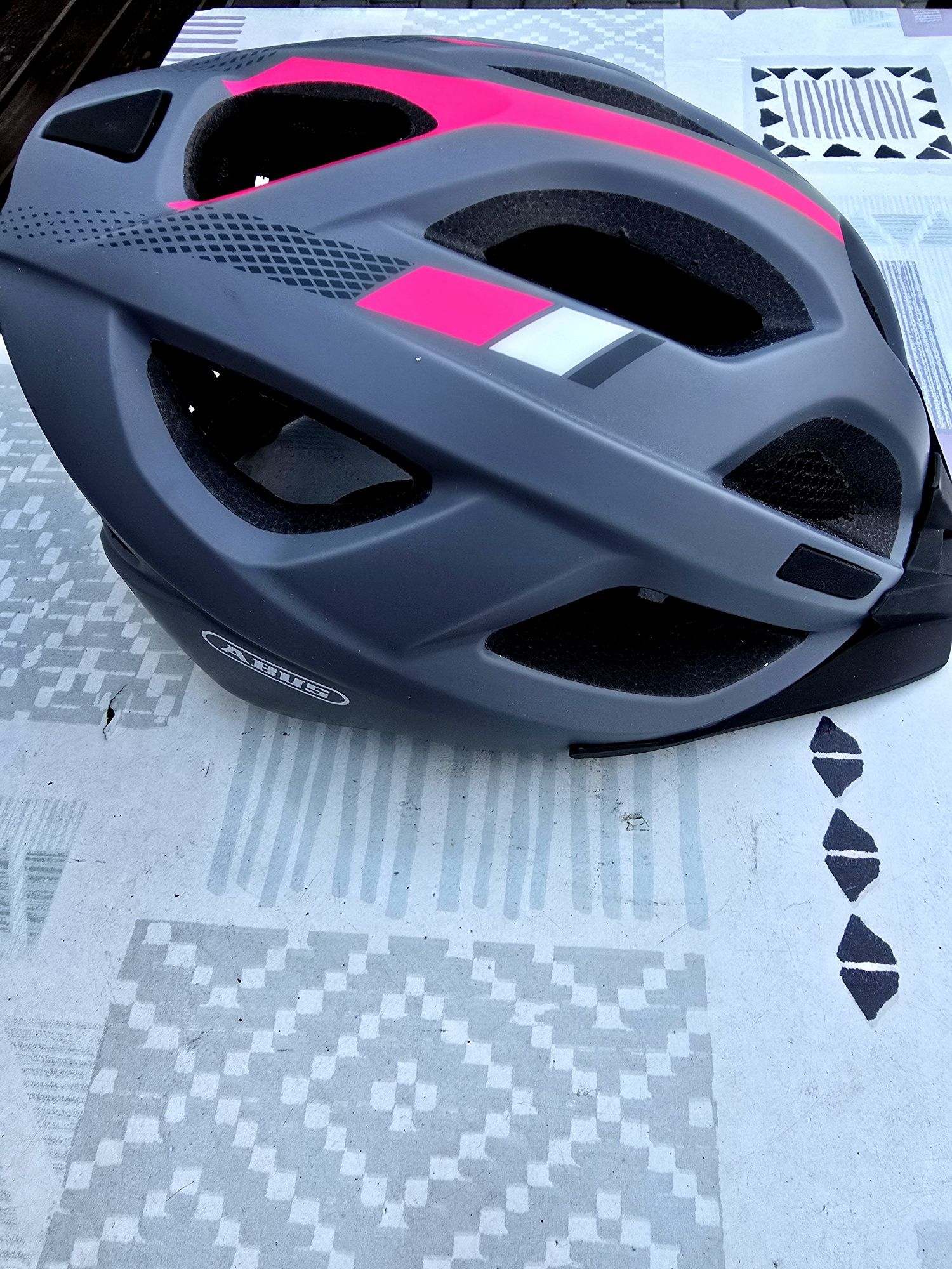 Kask rowerowy Abus Anduro 2.0. Rozmiar L.Nowy.