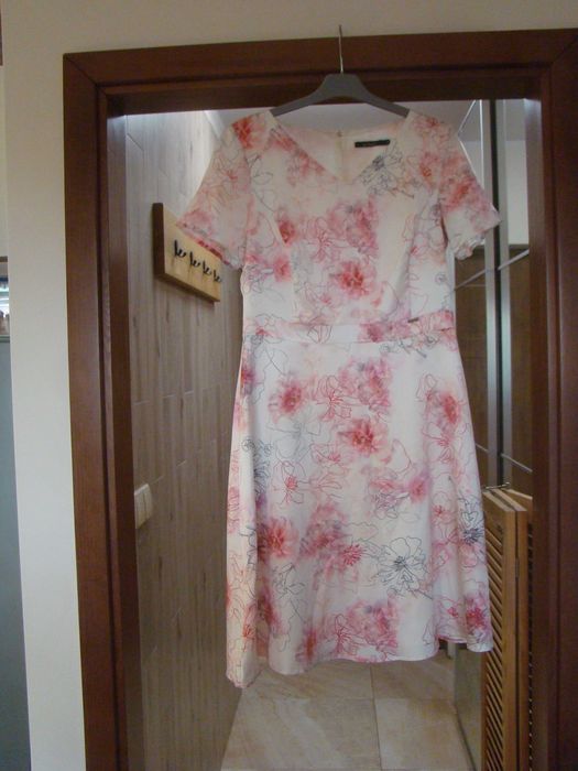 Sukienka letnia z krótkim rękawem, Monnari, 40.