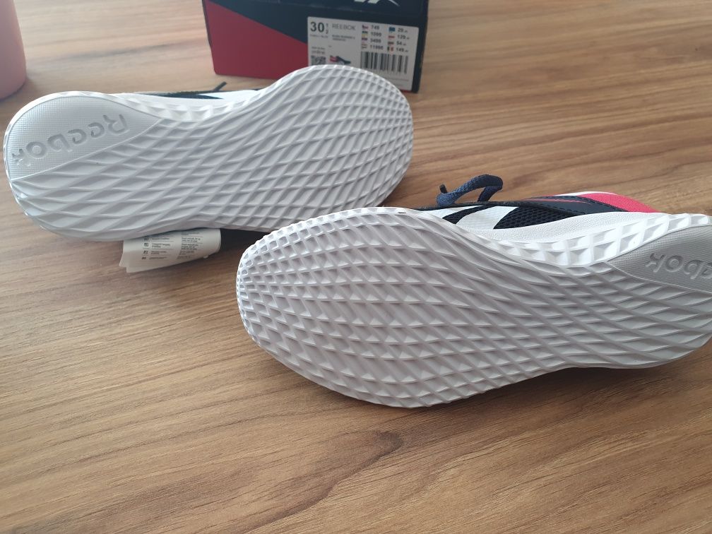 Buty Reebok do biegania  r.30 1/2 nowe