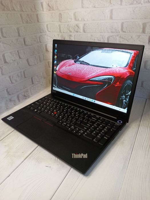 Ноутбук Lenovo ThinkPad E15 i5-10210U 16Gb DDR4
