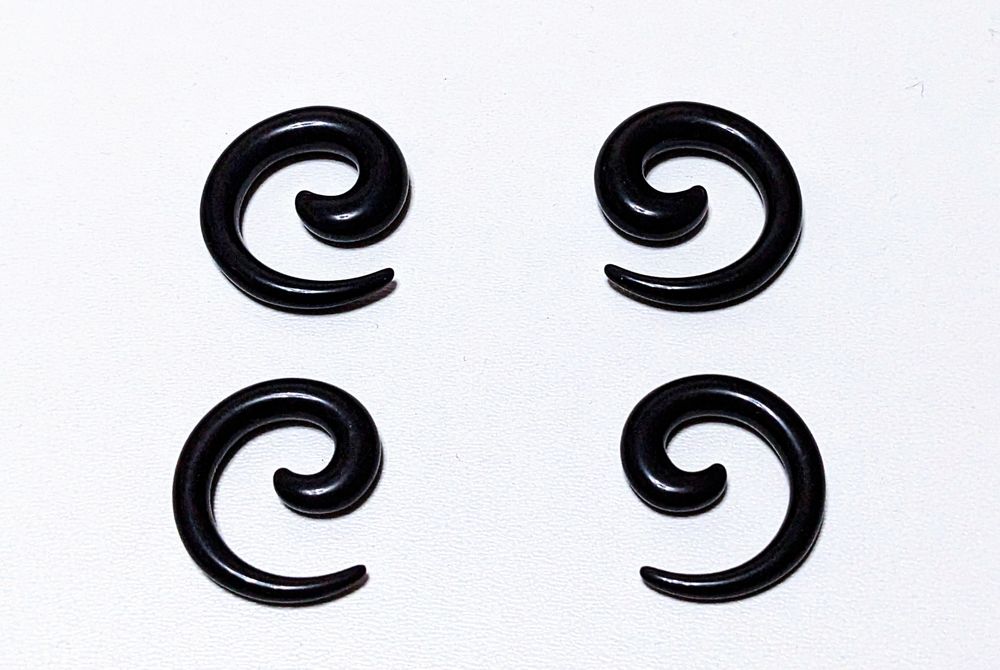 Спіральні розтяжки (равлики/плаги/тунелі) для пірсингу у вухах