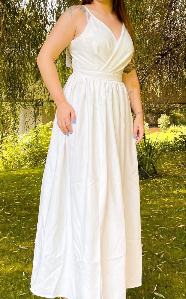 Suknia ślubna Kulunove biało kremowa NOWA