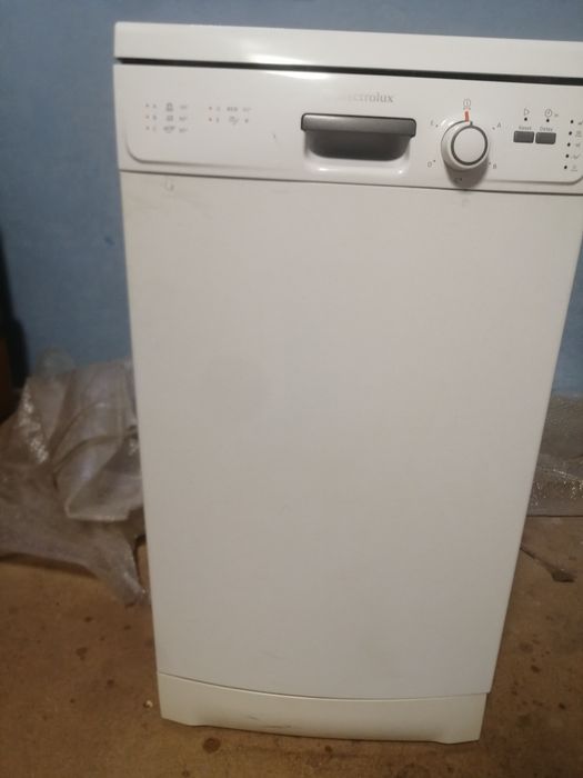 Посудомоечна машина Electrolux