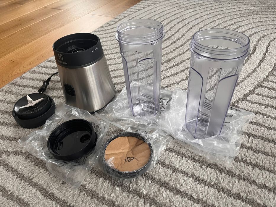 Blender sportowy E3SB1-4ST