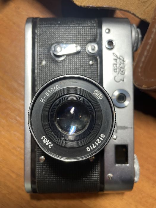 Пленочный фотоаппарат ФЭД-3