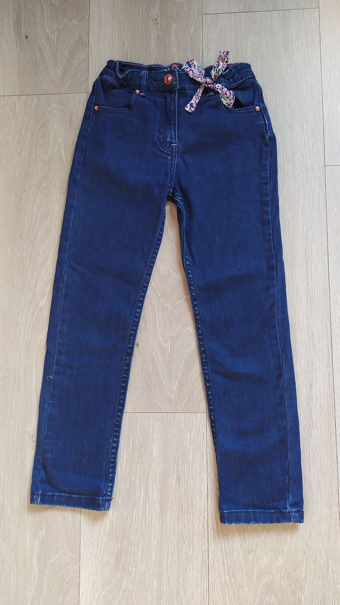 Spodnie/spodenki jeansowe  rozmiar 122 dla dziewczynki