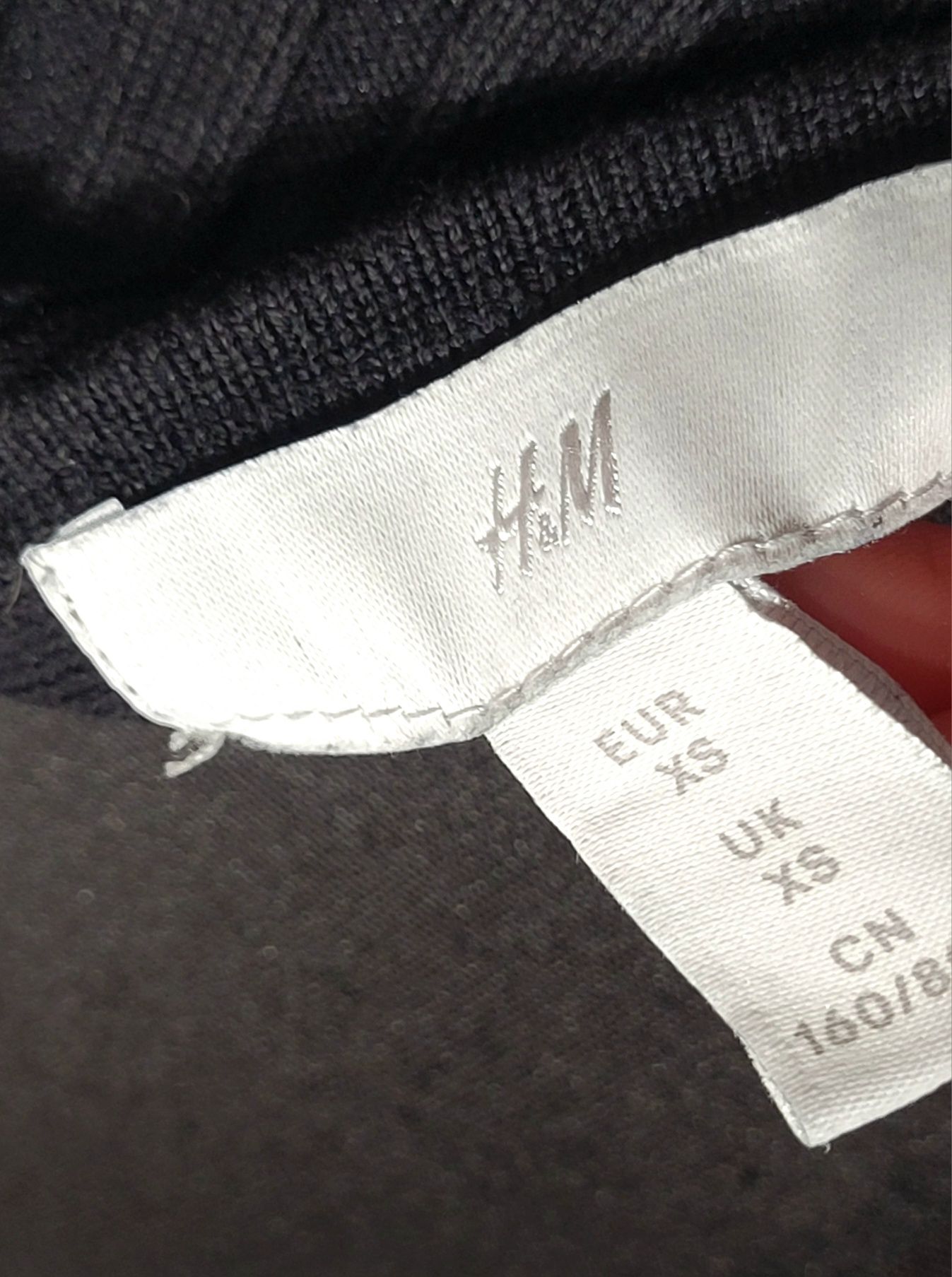 Bluzka  prążek z wycięciem na plecach H&M roz XS/34 pasuje też na S/36