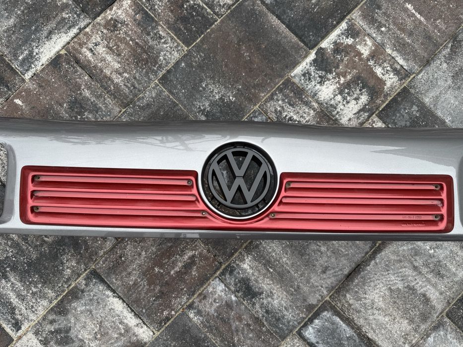 Passat B3 Накладна Kamei на лижу (Grill)