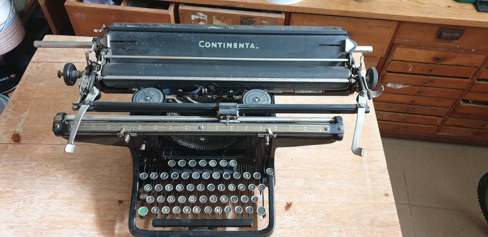 Sprzedam starą zabytkową maszynę do pisania Continental