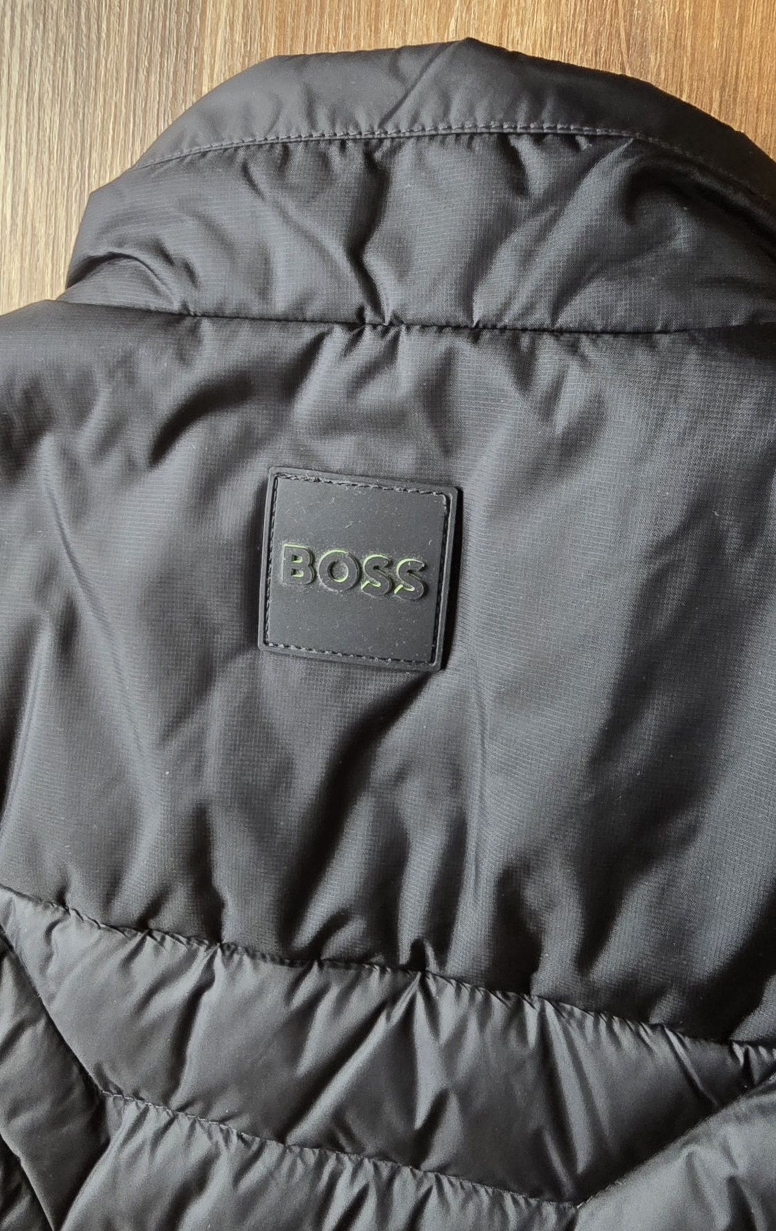 Bezrękawnik Hugo Boss Green V_Sarek roz. M