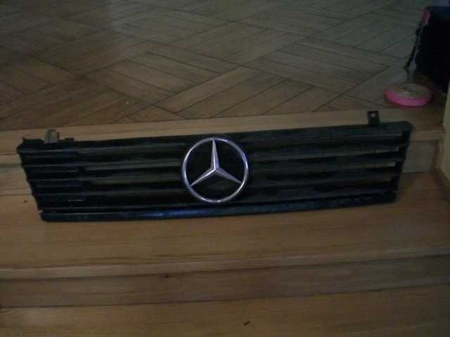 Mercedes VITO Atrapa Grill