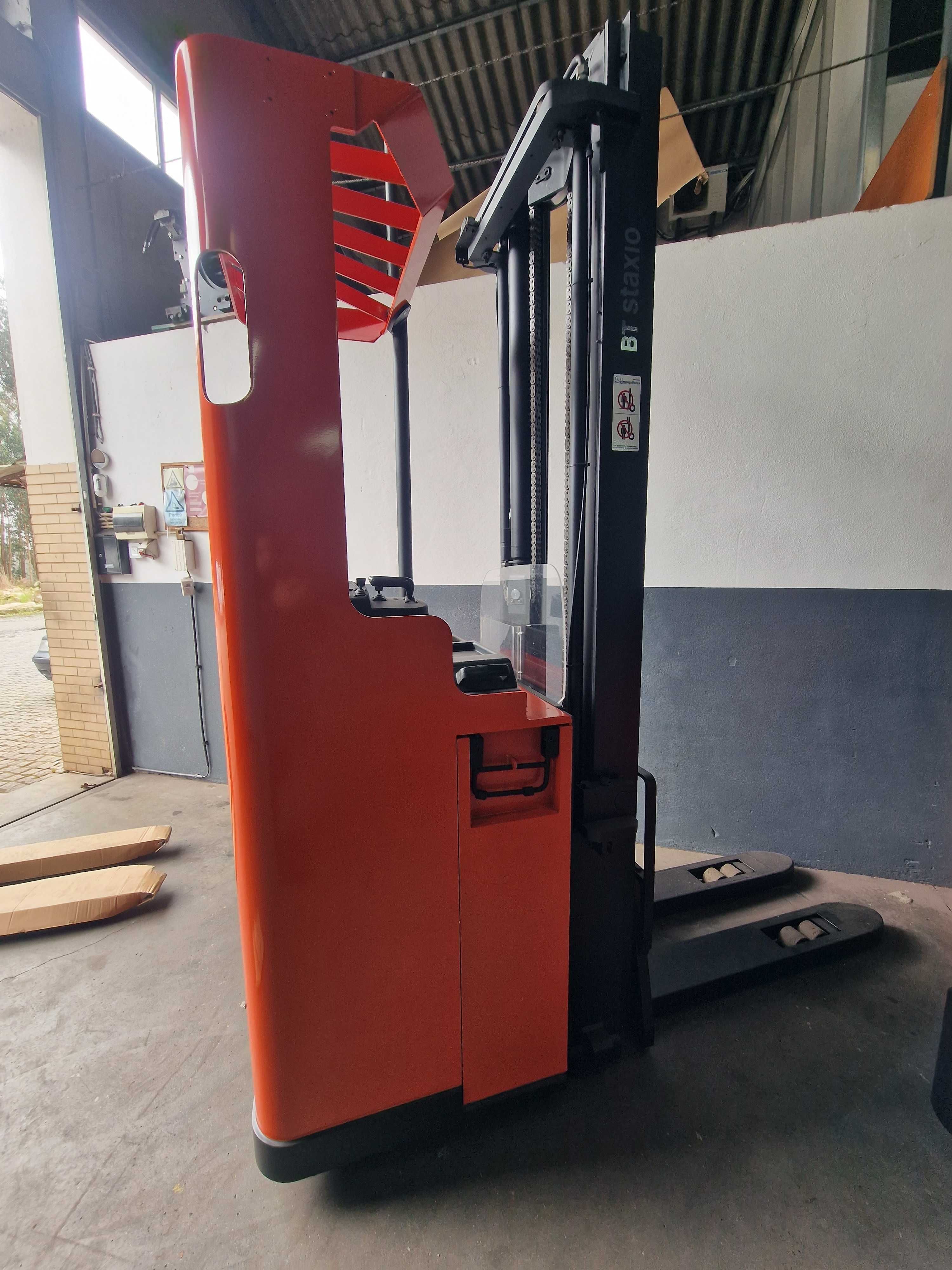 Empilhador/Stacker Mastro  4.200mm