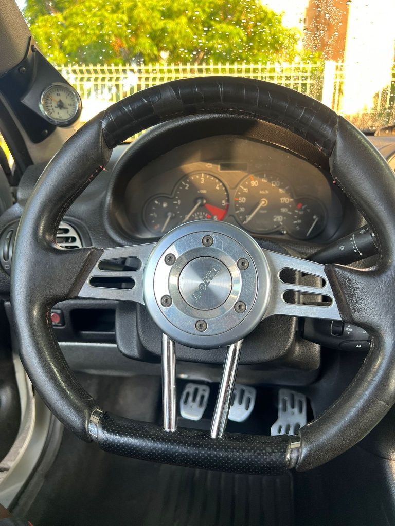 Vendo peugeot 206 2.o HDI