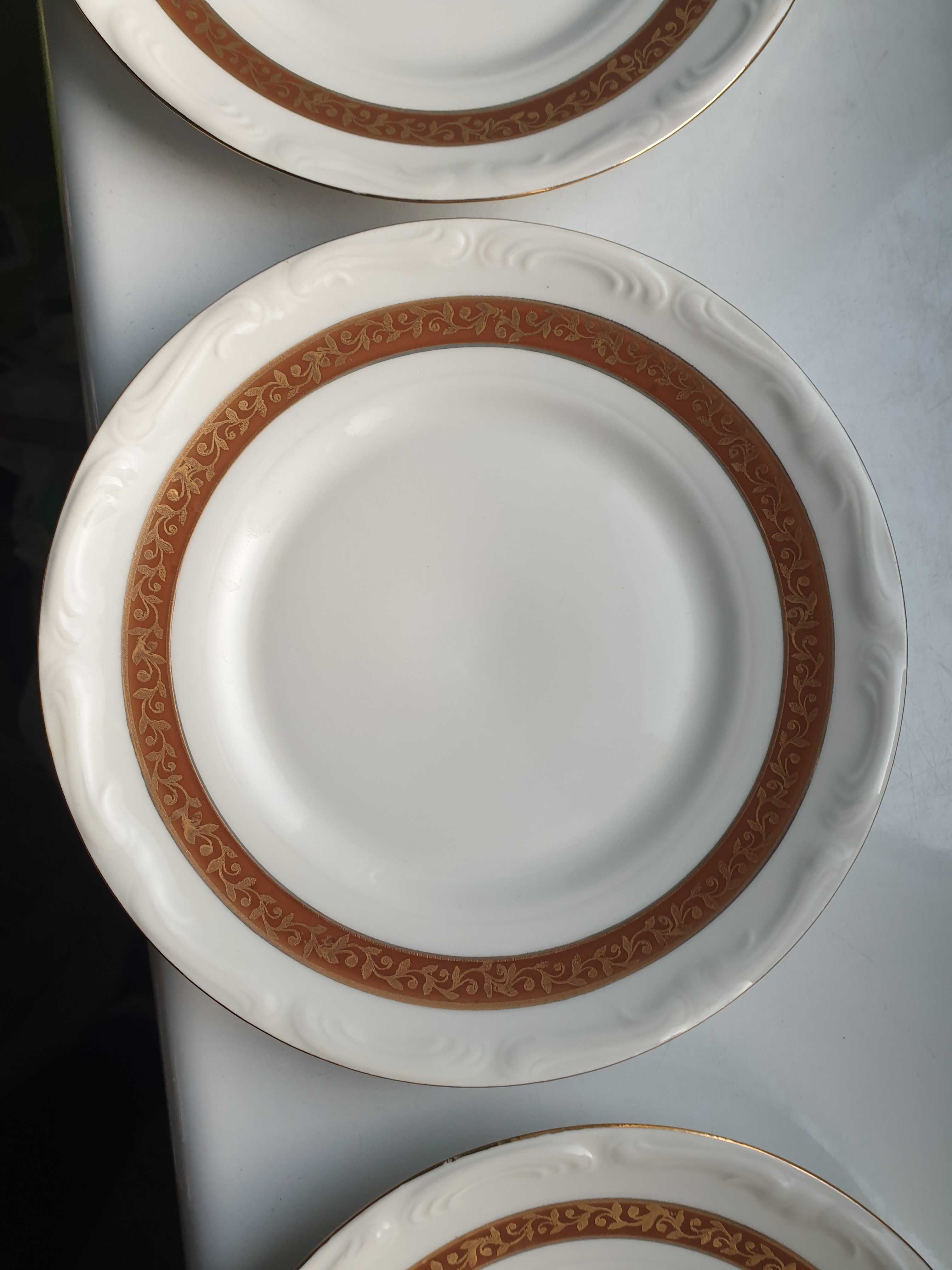 talerzyki śniadaniowe porcelana Bogucice 5 sztuk