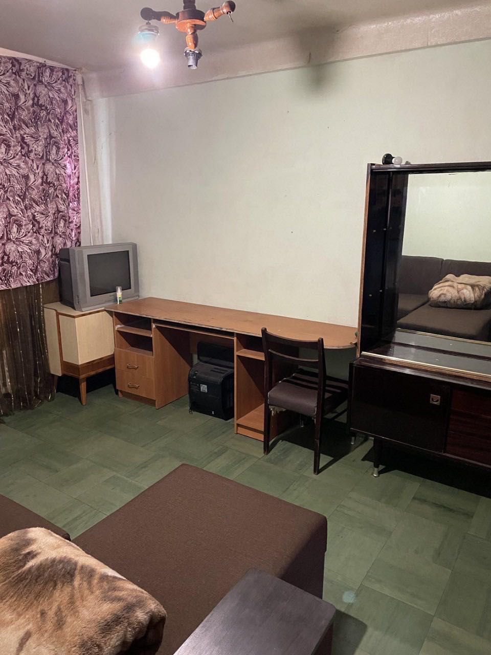 Сдам дешево 3-х комнатную квартиру в самом центре Краматорска