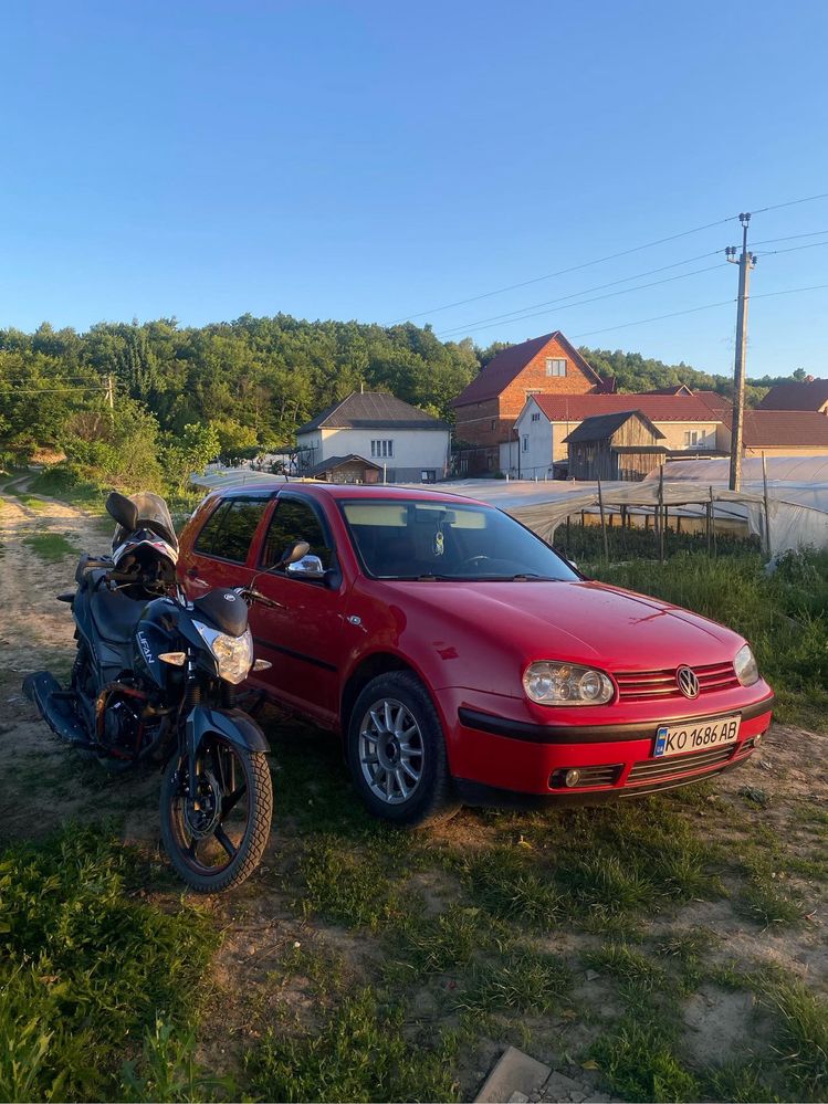 Golf 4 1.9 tdi.