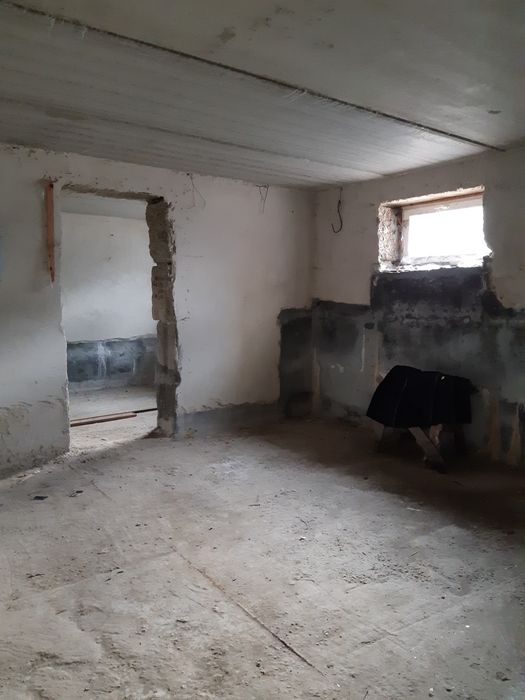 Терміновий продаж напівцокольного приміщення заг. площею 116 м кв.