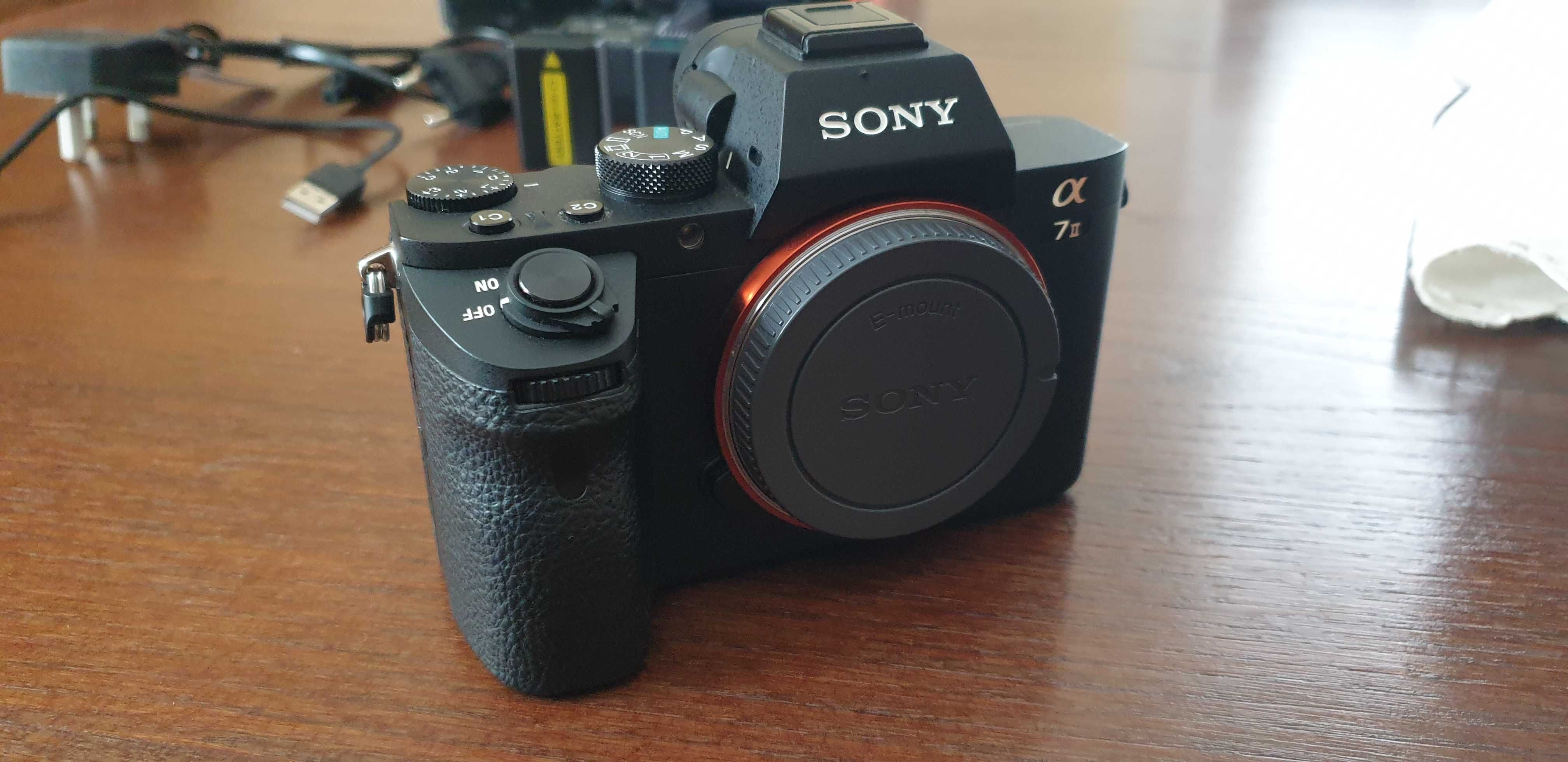 Sony A7II em bom estado com menos de 12000 disparos