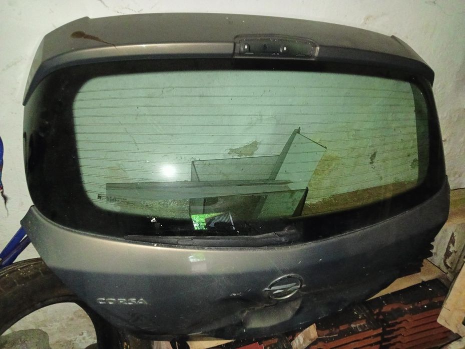 Szyba tylna opel corsa d