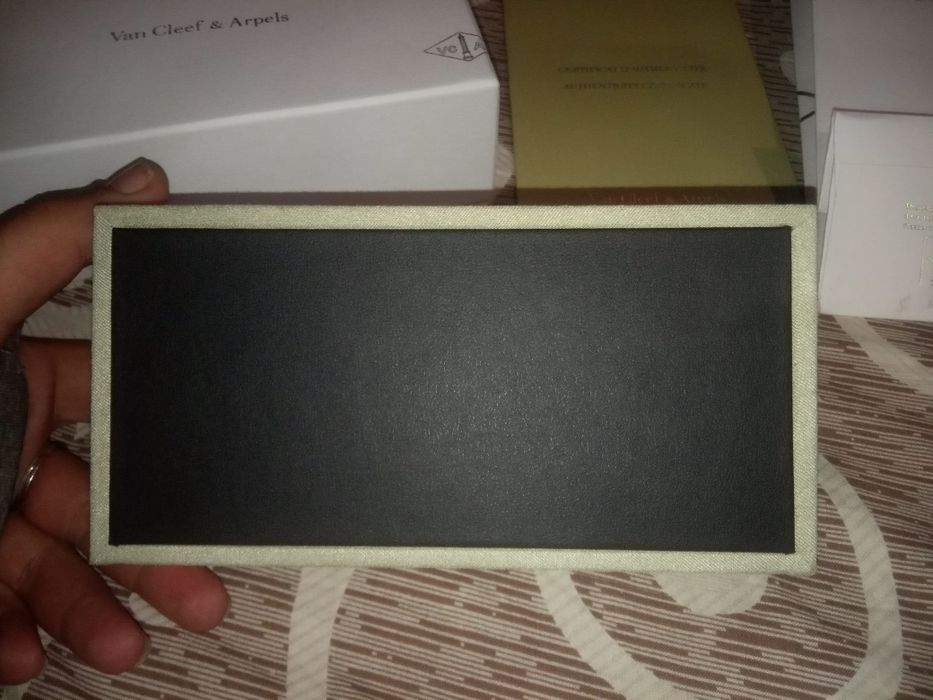Подарочная упаковка Van Cleef & Arpels упаковка Ван Клиф