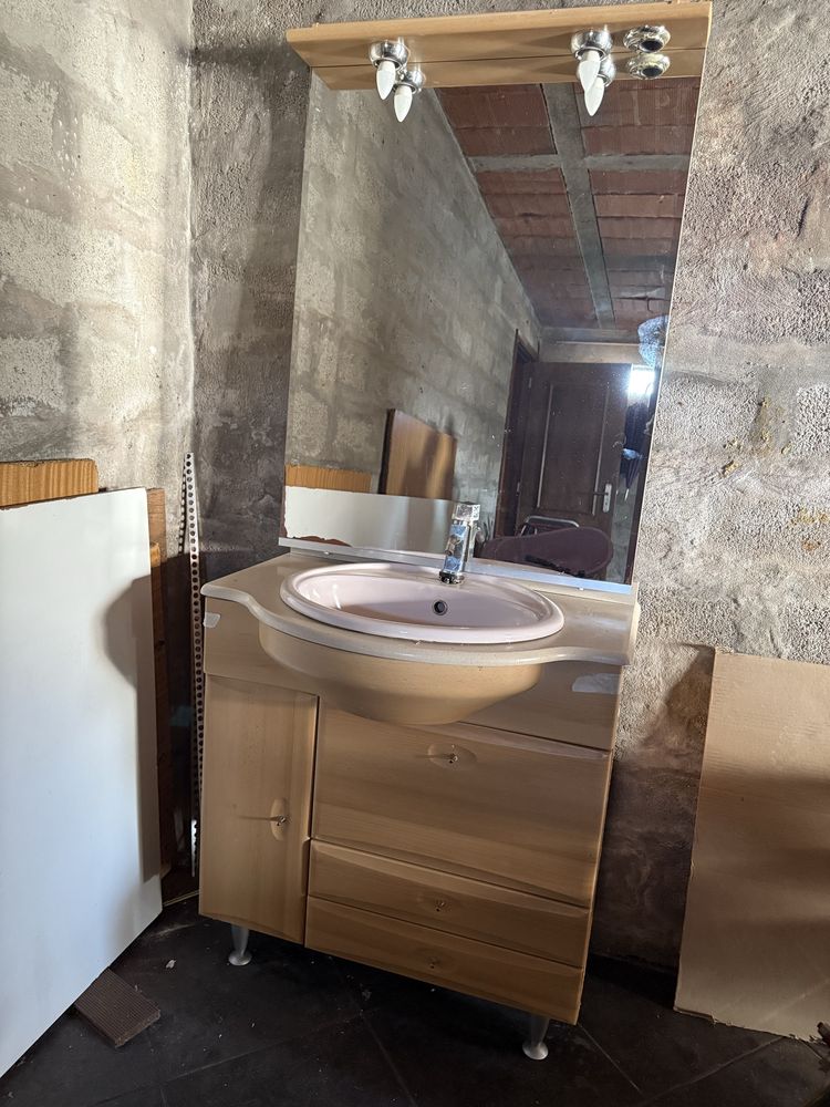 Movel de casa de banho usado