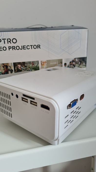 Mini Projetor Portátil TOPTRO
