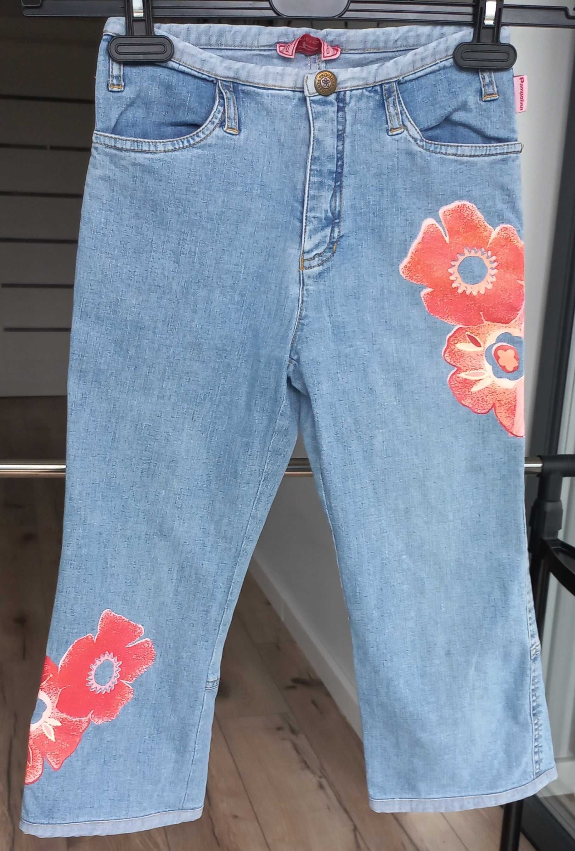 Spodnie jeansowe dżinsowe kwiaty Pampolina 134