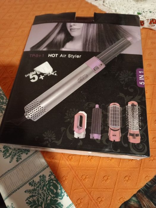 Фен стайлер продам