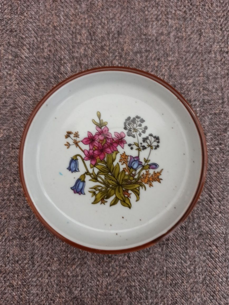 Decor Depose ceramiczna podstawka mini miseczka pojemnik kwiaty polne