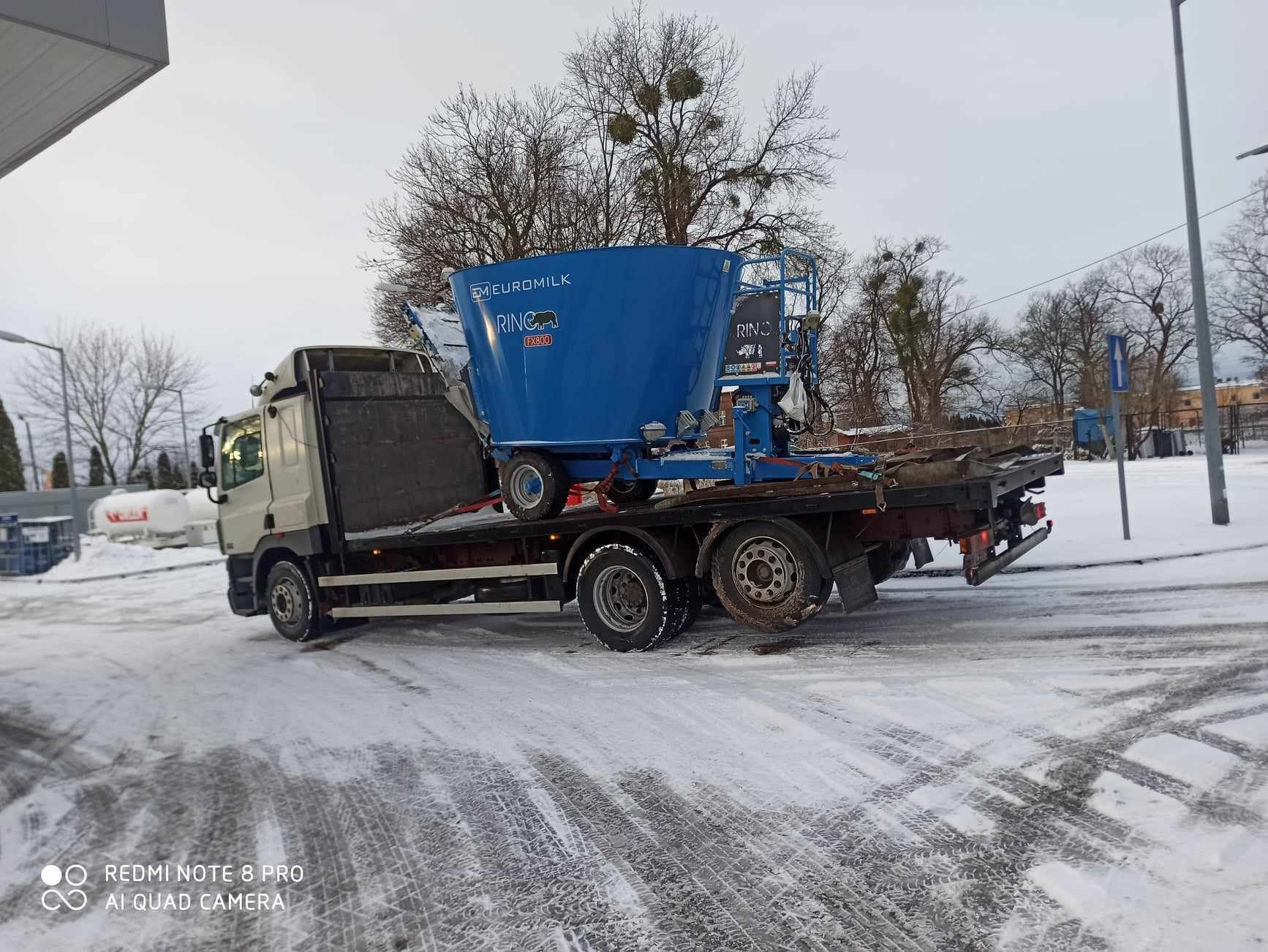 Transport bel sloma siano kiszonka maszyny ciągniki  itd