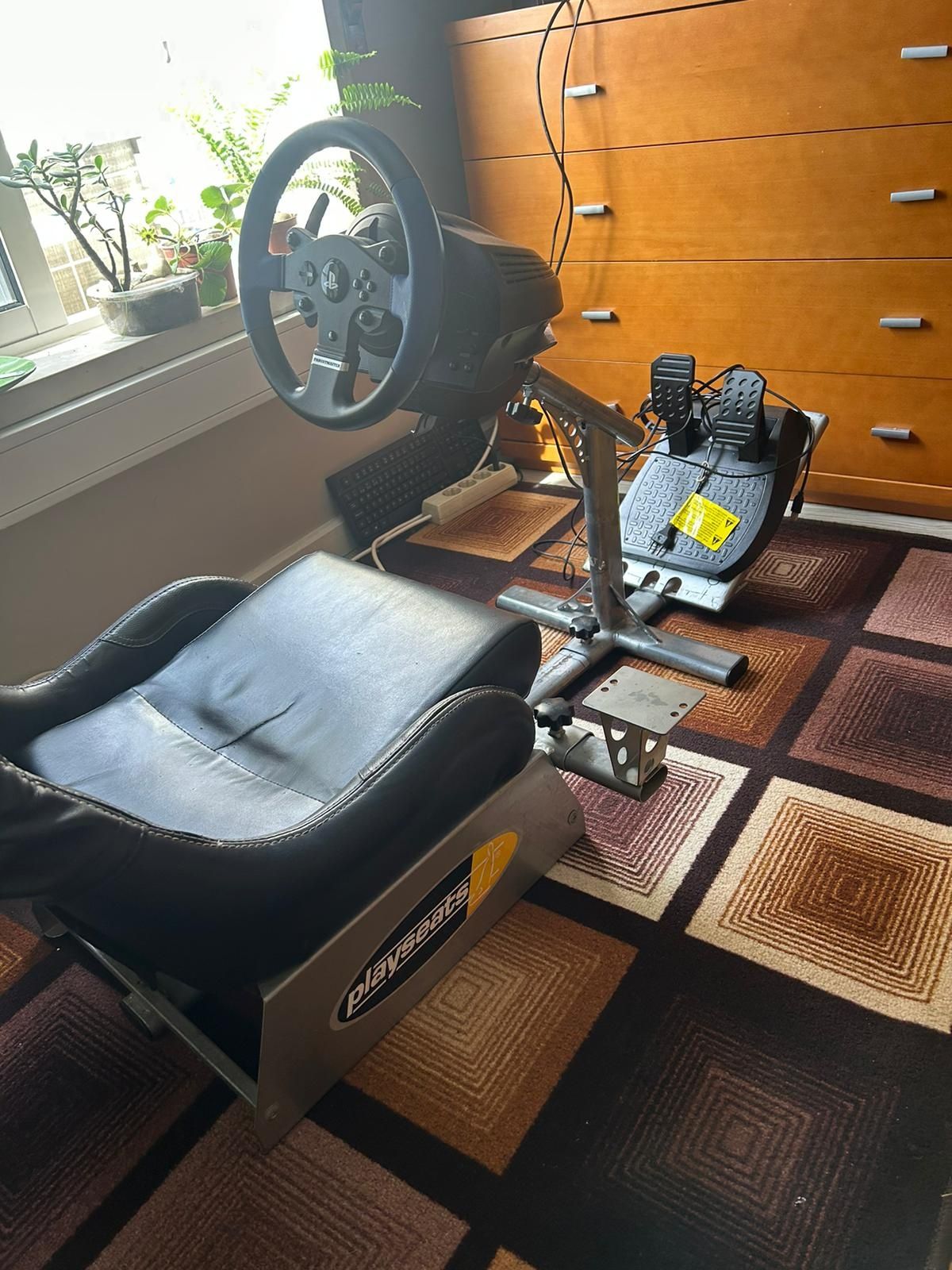 Cadeira plaseats com volante trstmaster T150